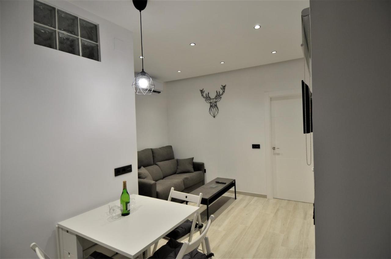Apartamento Atico De Lujo En El Centro Histórico Málaga Exterior foto